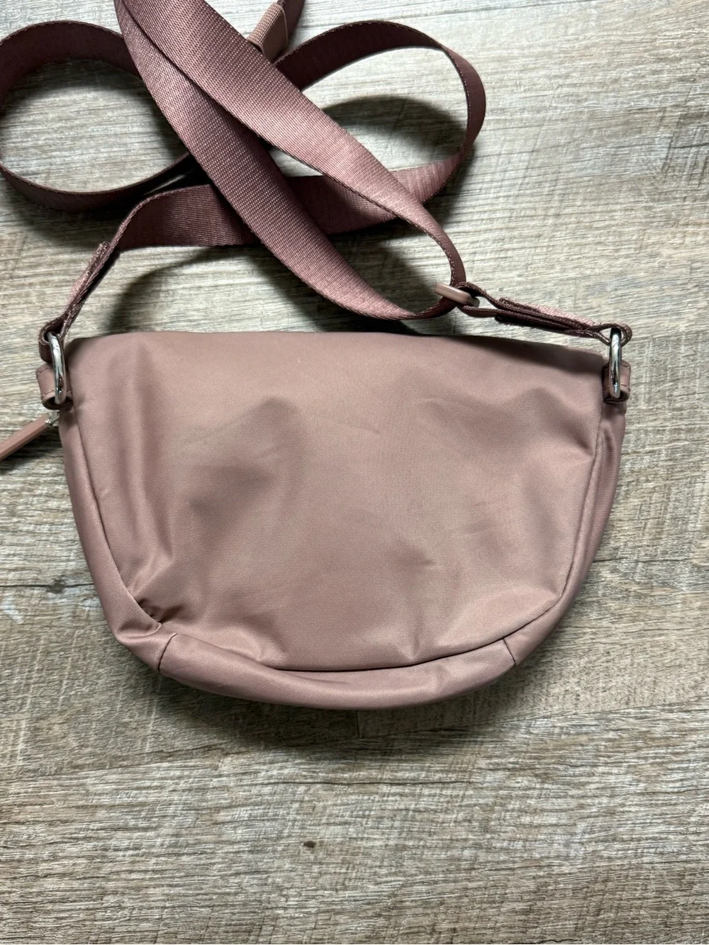 Lululemon All Night Festival Bag Micro in a pinkish color
